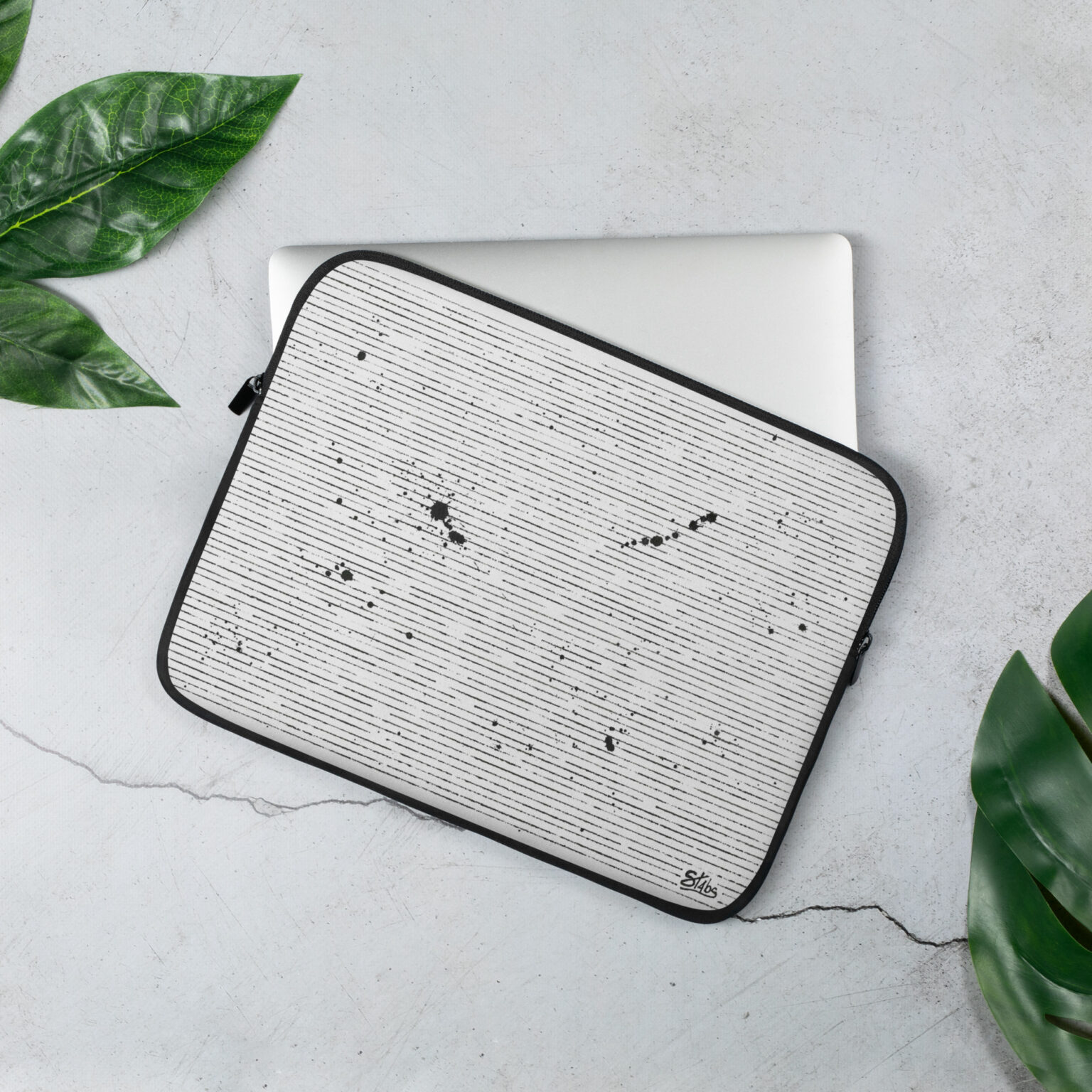 "Static" Laptop Sleeve - Image 2